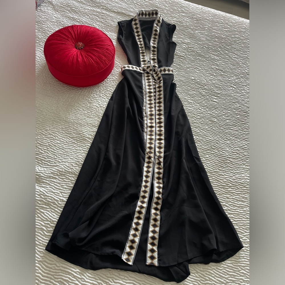 Black Maxi Dress with Ivory Geometric Trim and Front Slit - Picture 6 of 11